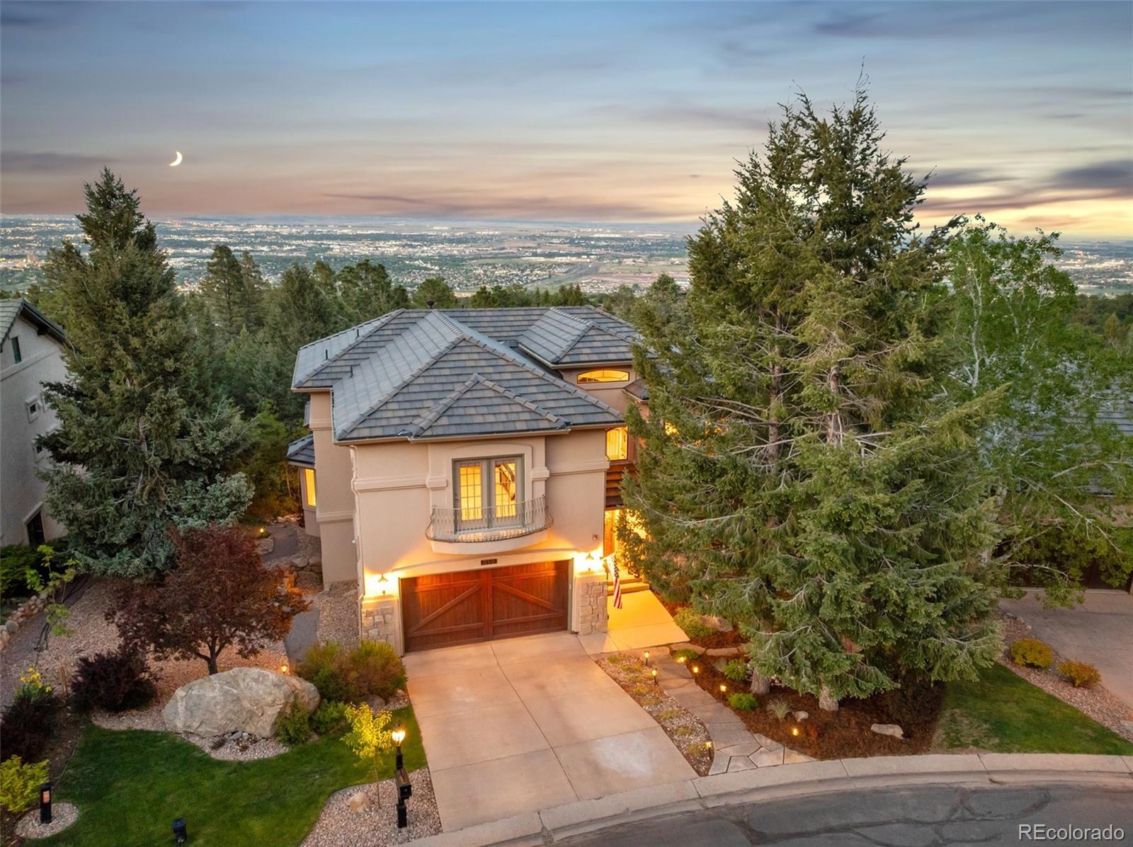 856 Mont Blanc View
