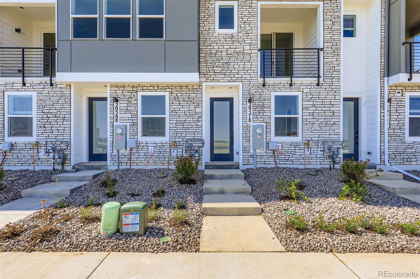 20578 E 63rd Avenue, Aurora, CO, 80019 2 20578 E 63rd Avenue