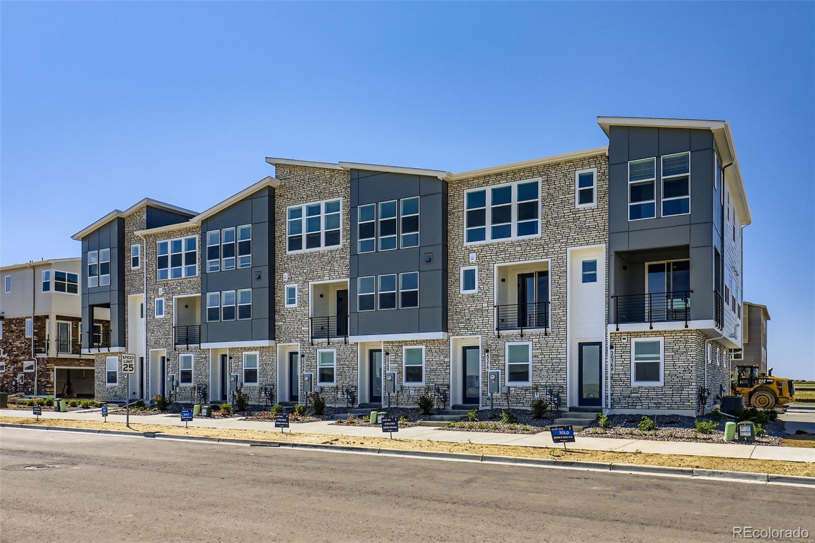 20578 E 63rd Avenue, Aurora, CO, 80019 1 20578 E 63rd Avenue