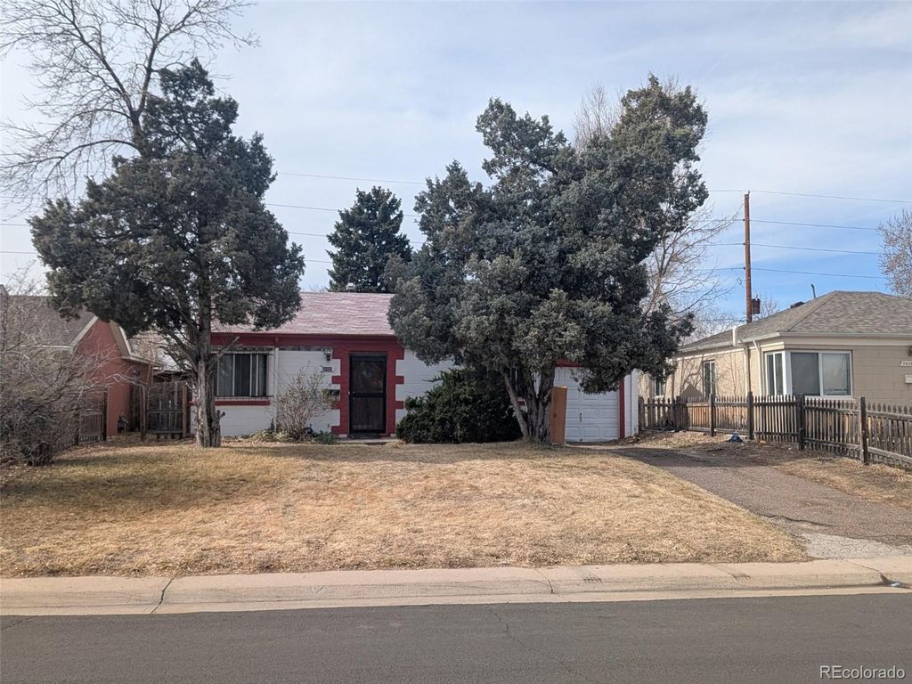 Photo of 2925 Pontiac Street, Denver, CO 80207 (MLS # 7418312)