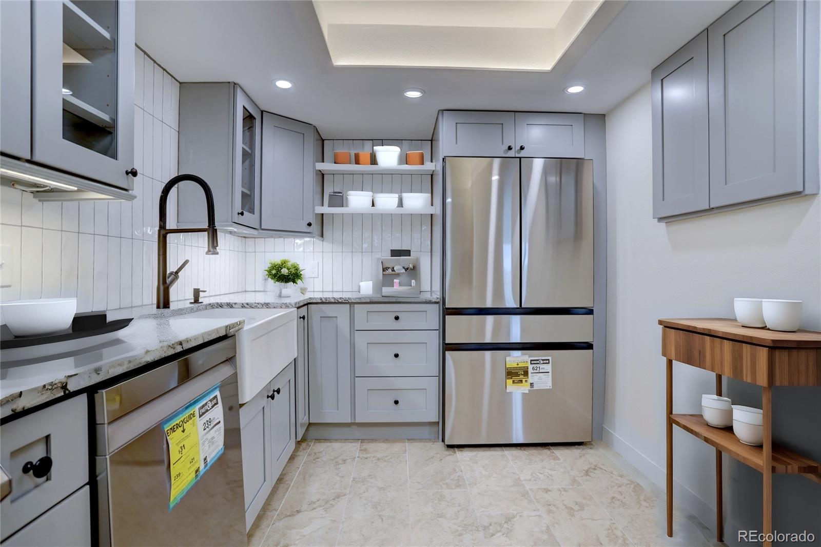 14001 E Marina Drive 411