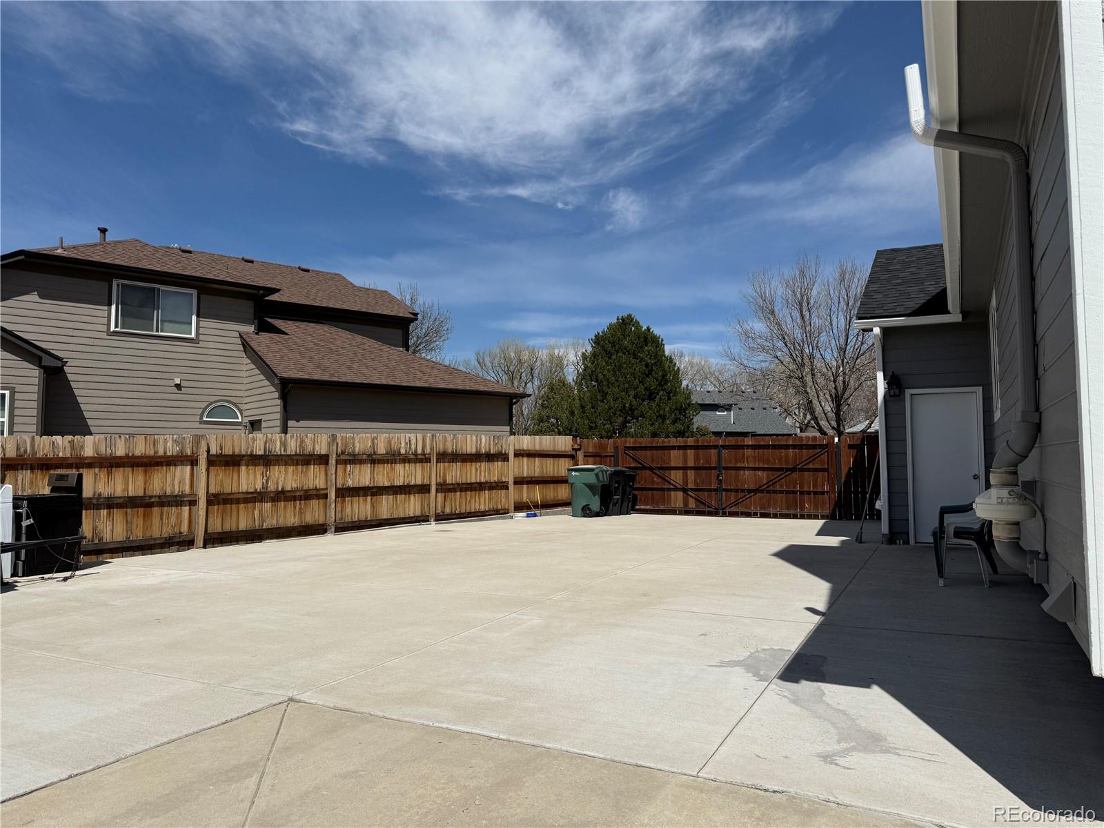 2050 Lake Circle Drive