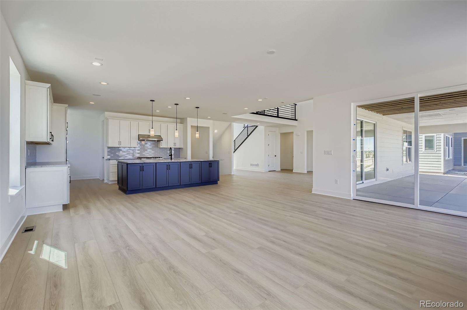 3136 Westcliff Drive