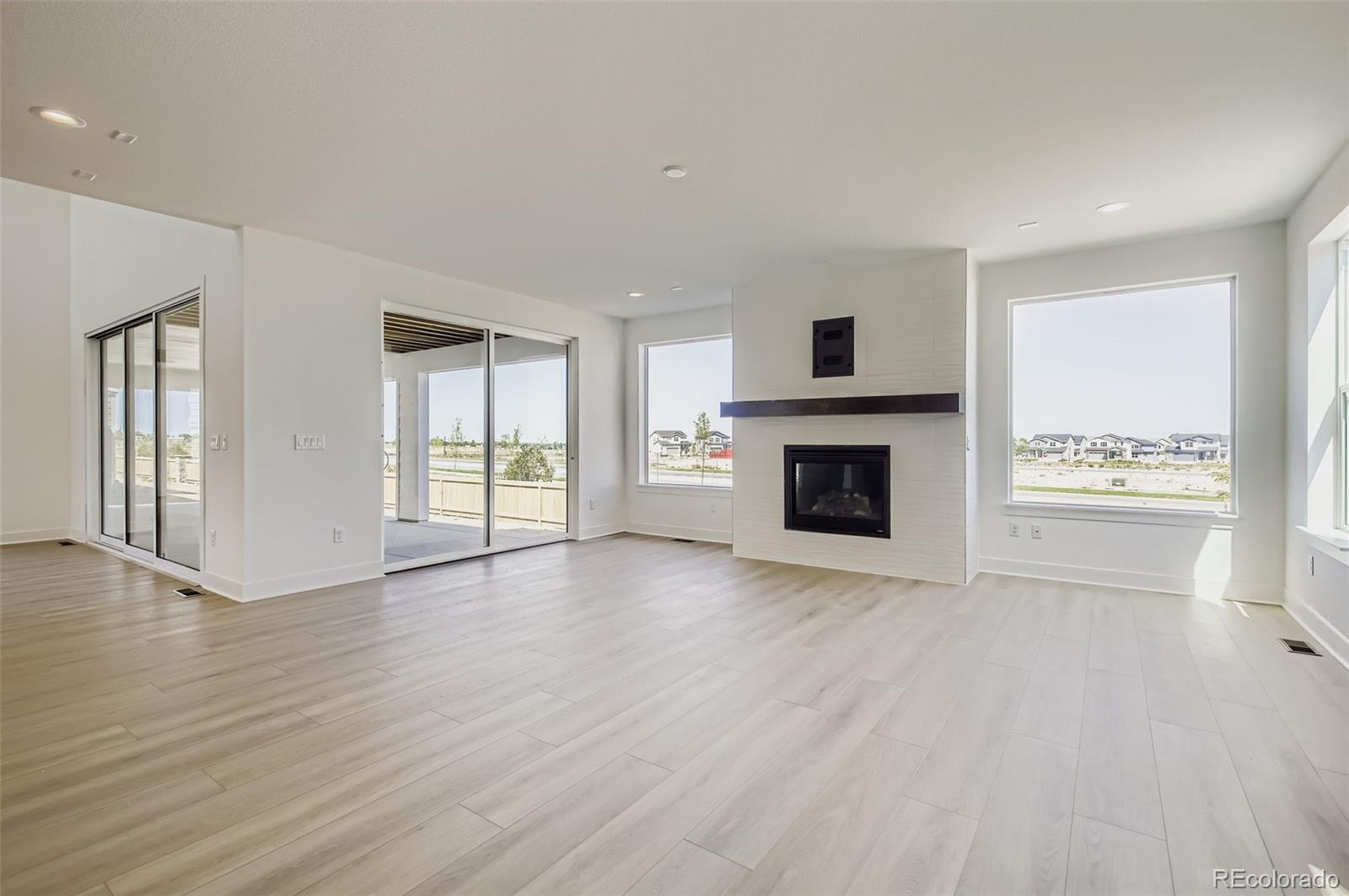 3136 Westcliff Drive