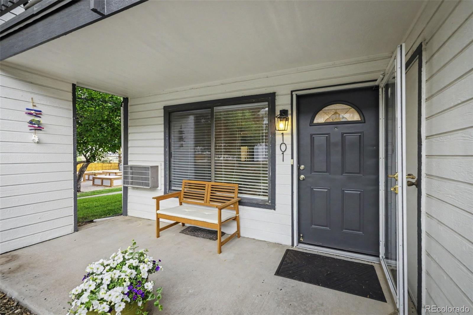 532 Oakwood Drive D101