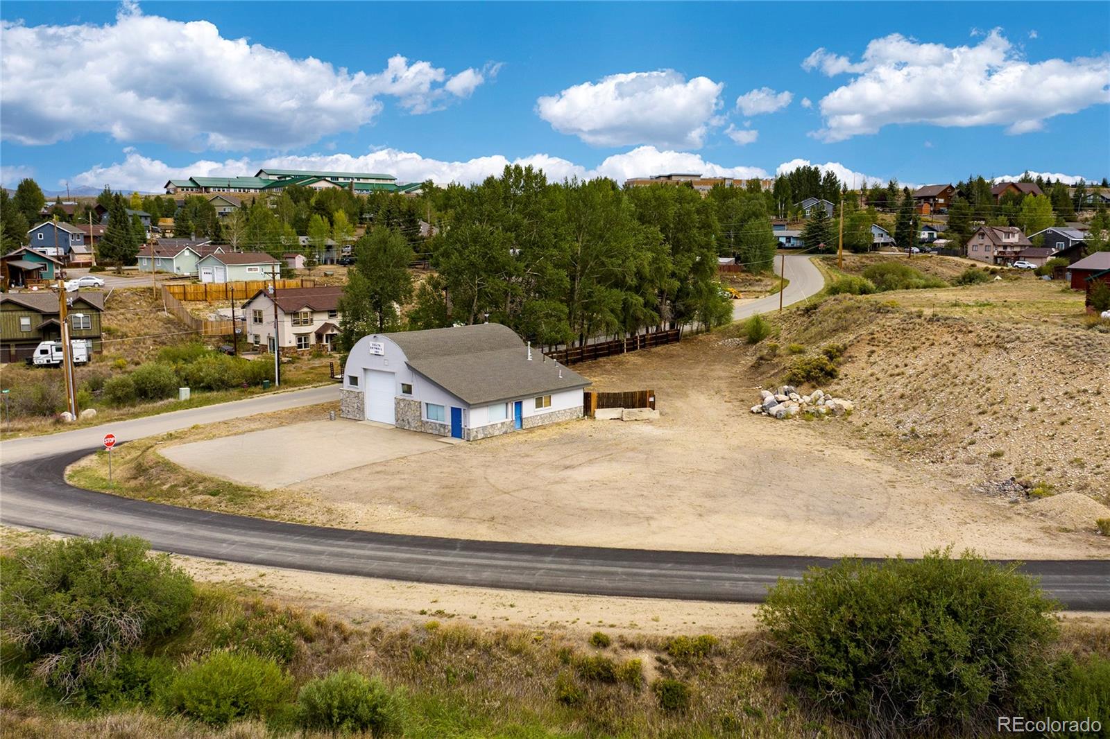401 Meadow Road