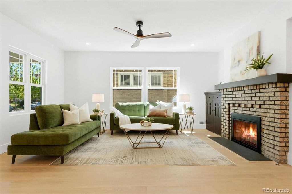 Photo of 625 Cook Street, Denver, CO 80206 (MLS # 2709053)