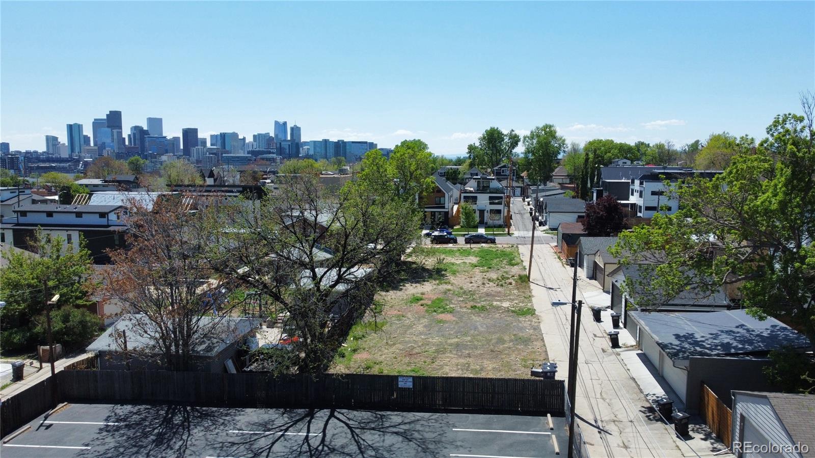 1735 W 37th