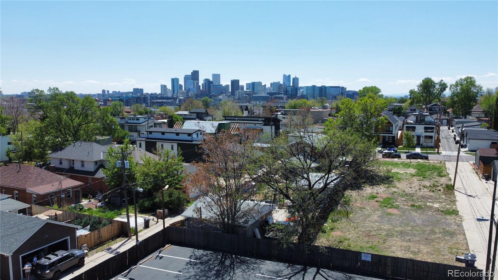 1735 W 37th
