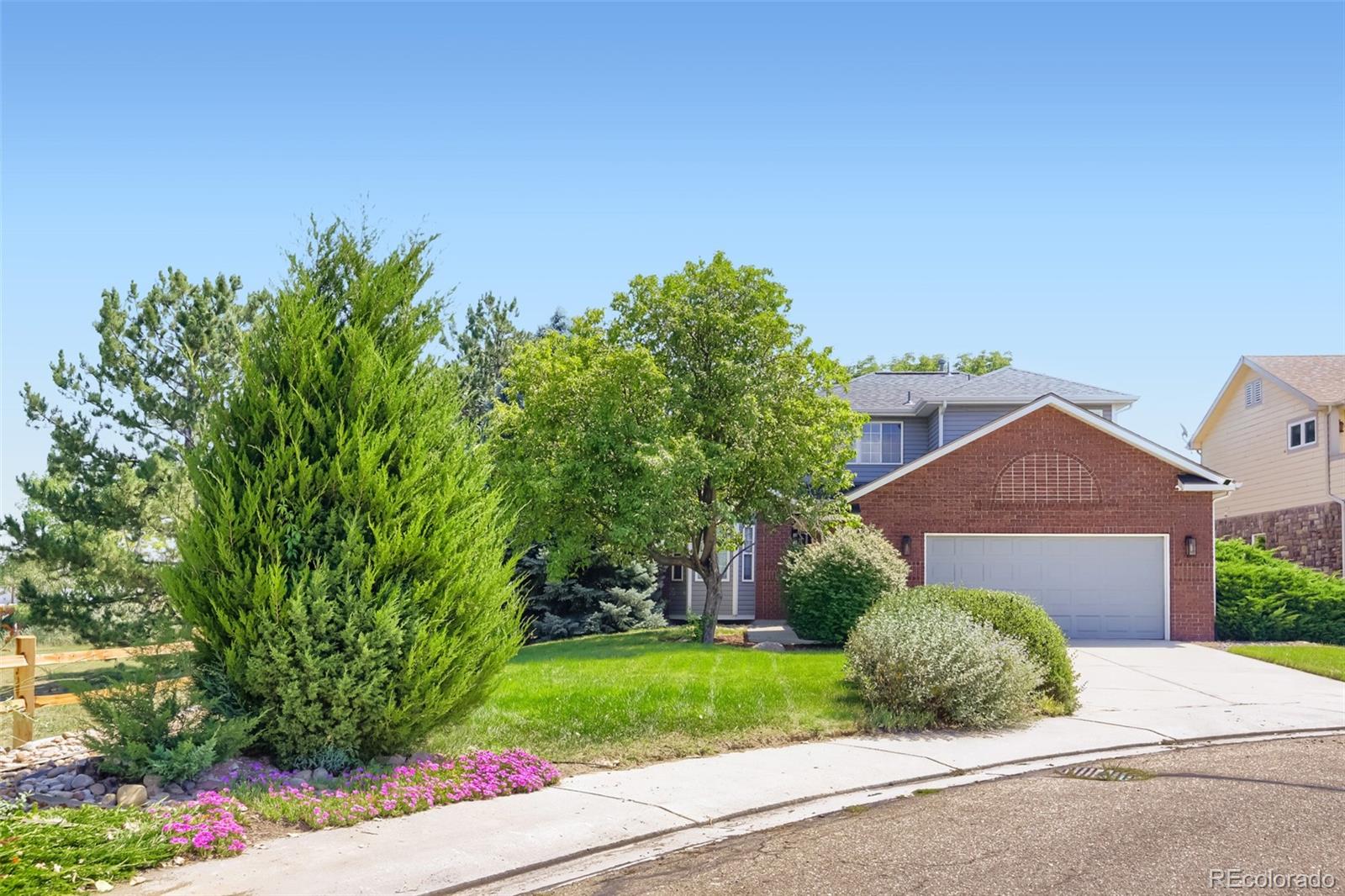 2054 Falcon Drive