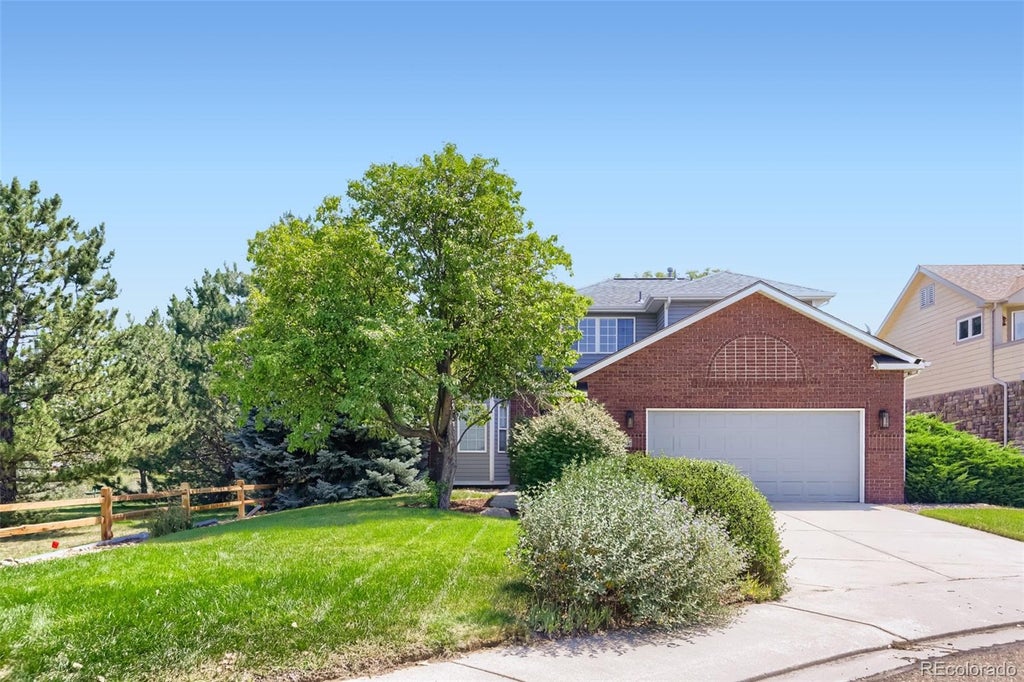 Photo of 2054 Falcon Drive, Longmont, CO 80503 (MLS # 5758478)