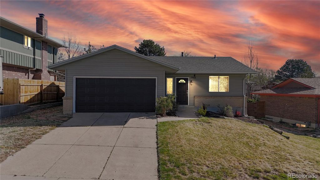 Photo of 1988 S Devinney Street, Lakewood, CO 80228 (MLS # 5351369)