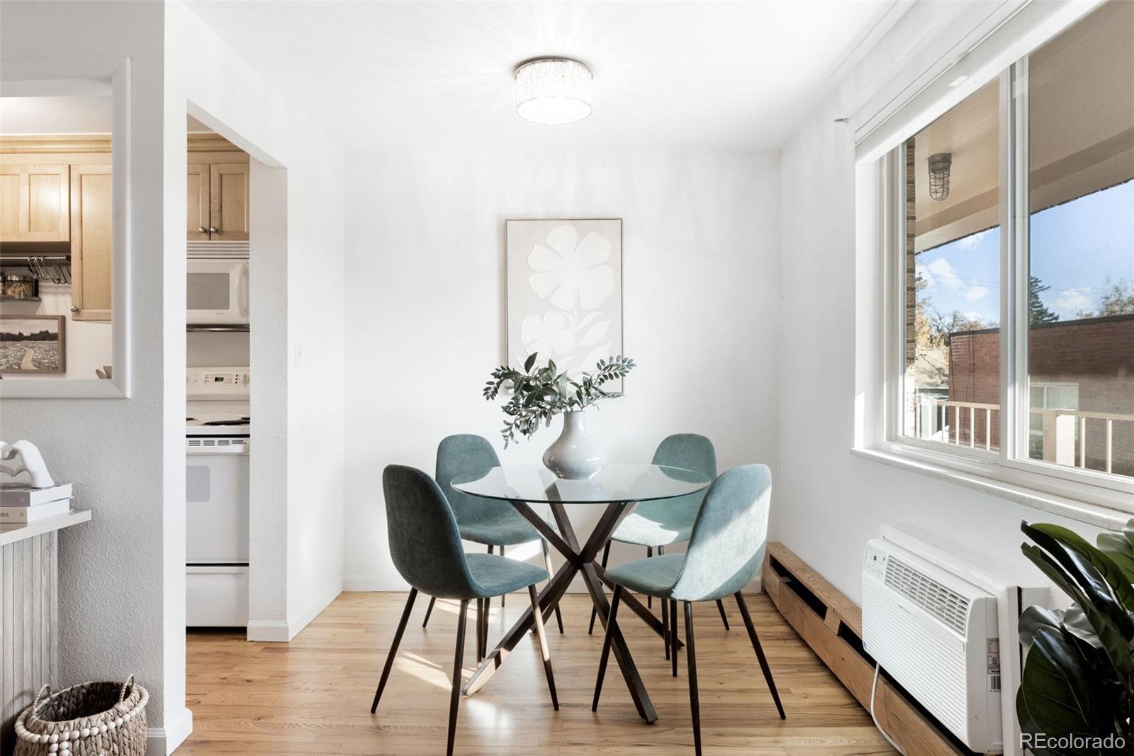 148 S Emerson Street 303