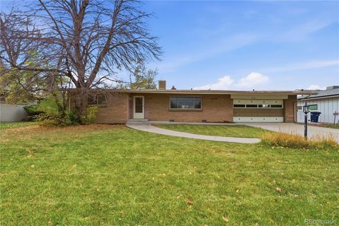 Photo of 9100 W 35th Avenue, Wheat Ridge, CO 80033 (MLS # 3521663)