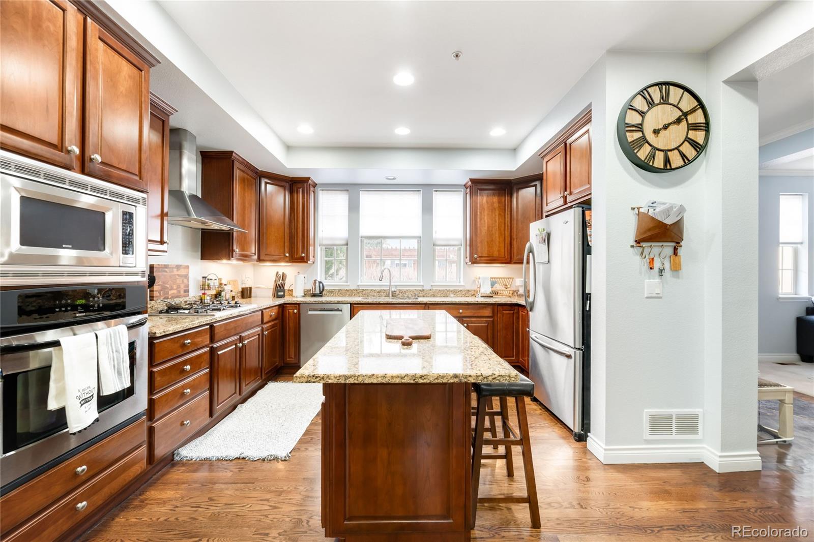 9135 E 29th Place