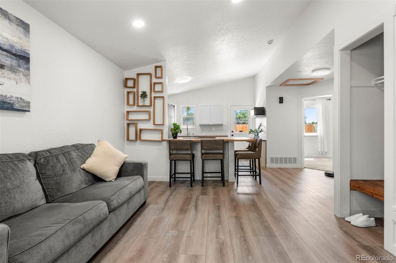 4672 S Pagosa Circle