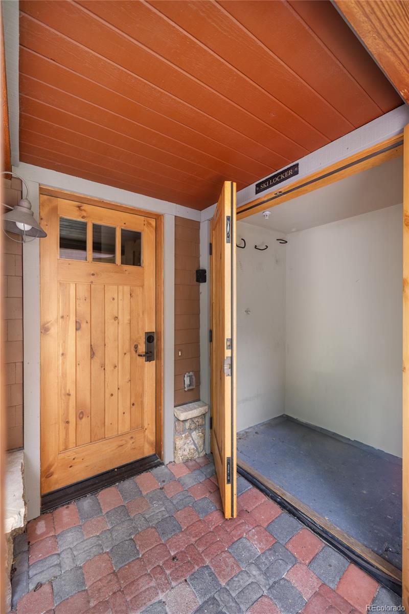 14 Arabella Drive 6516