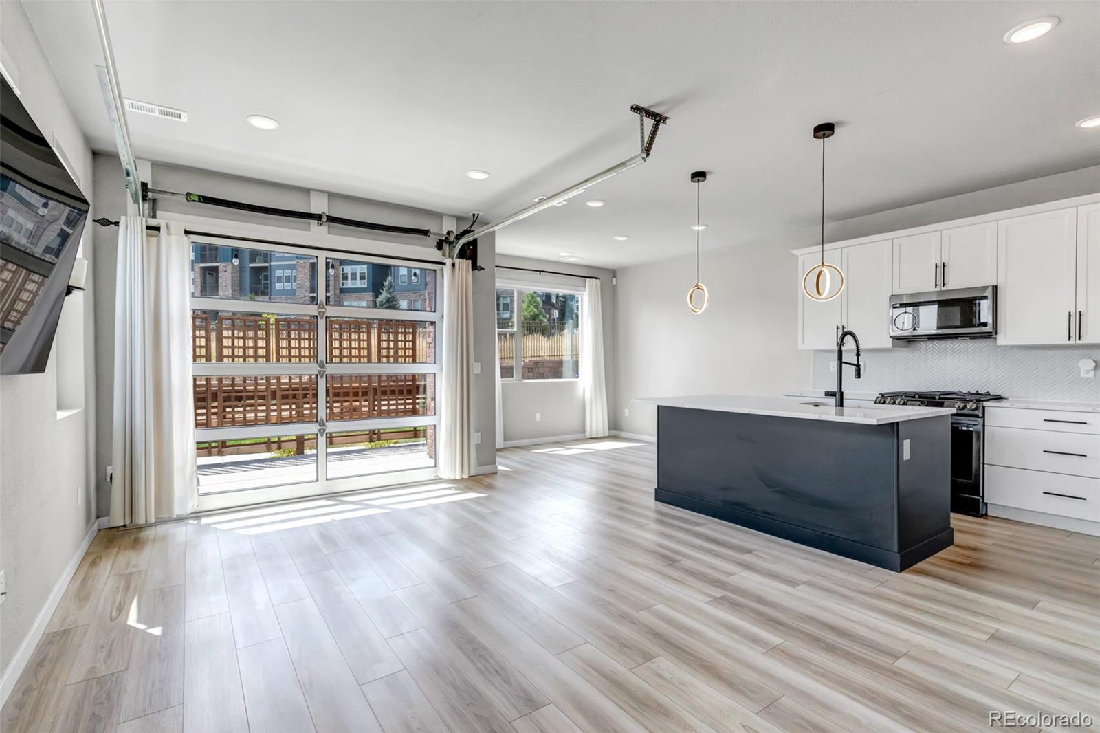 4083 S Teller Street