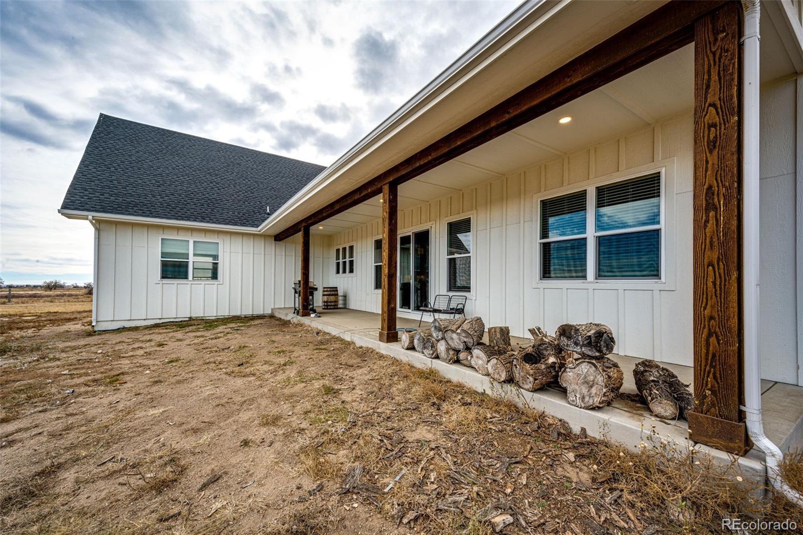 8175 Howdy Partner View