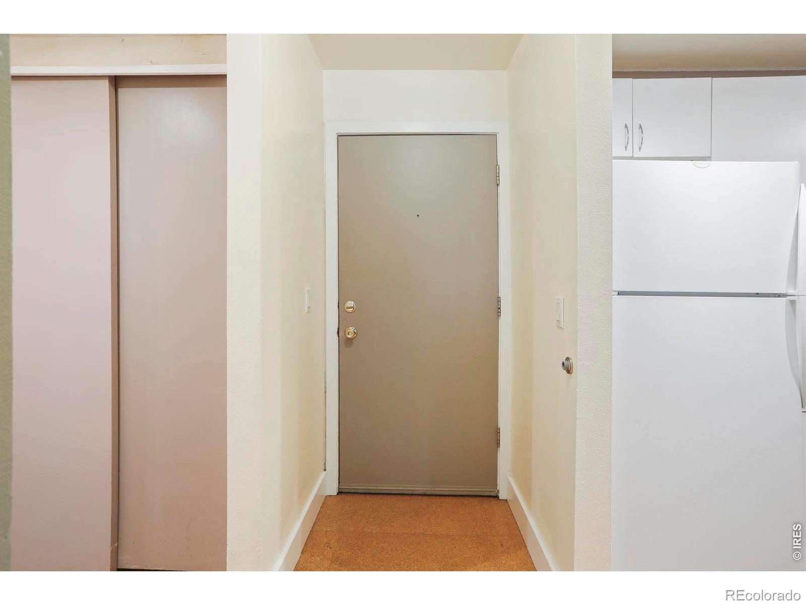 2707 Valmont Road 211B