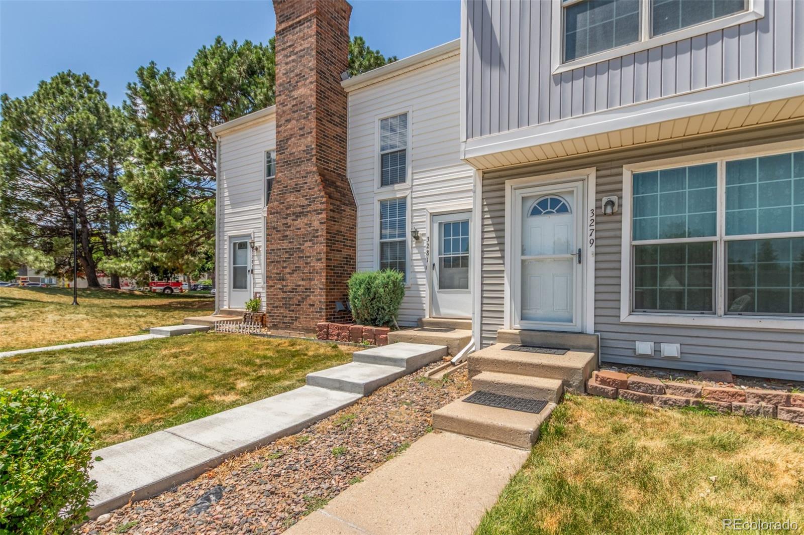3281 S Estes Street, Lakewood, CO, 80227 1 3281 S Estes Street