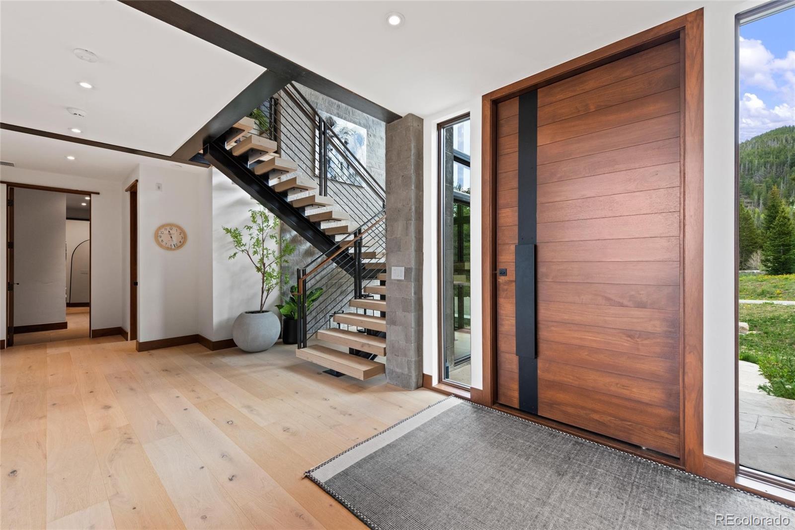 444 Glen Eagle Loop