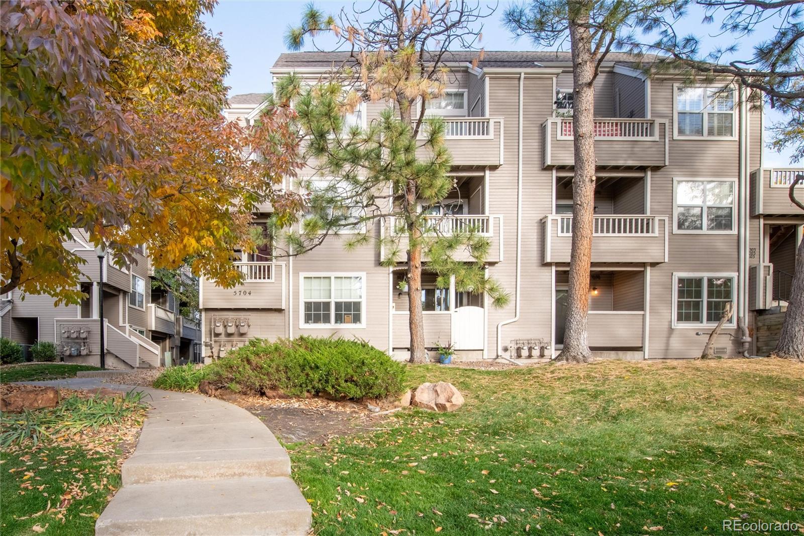 5704 W Asbury Place 204, Lakewood, CO, 80227 1 5704 W Asbury Place 204
