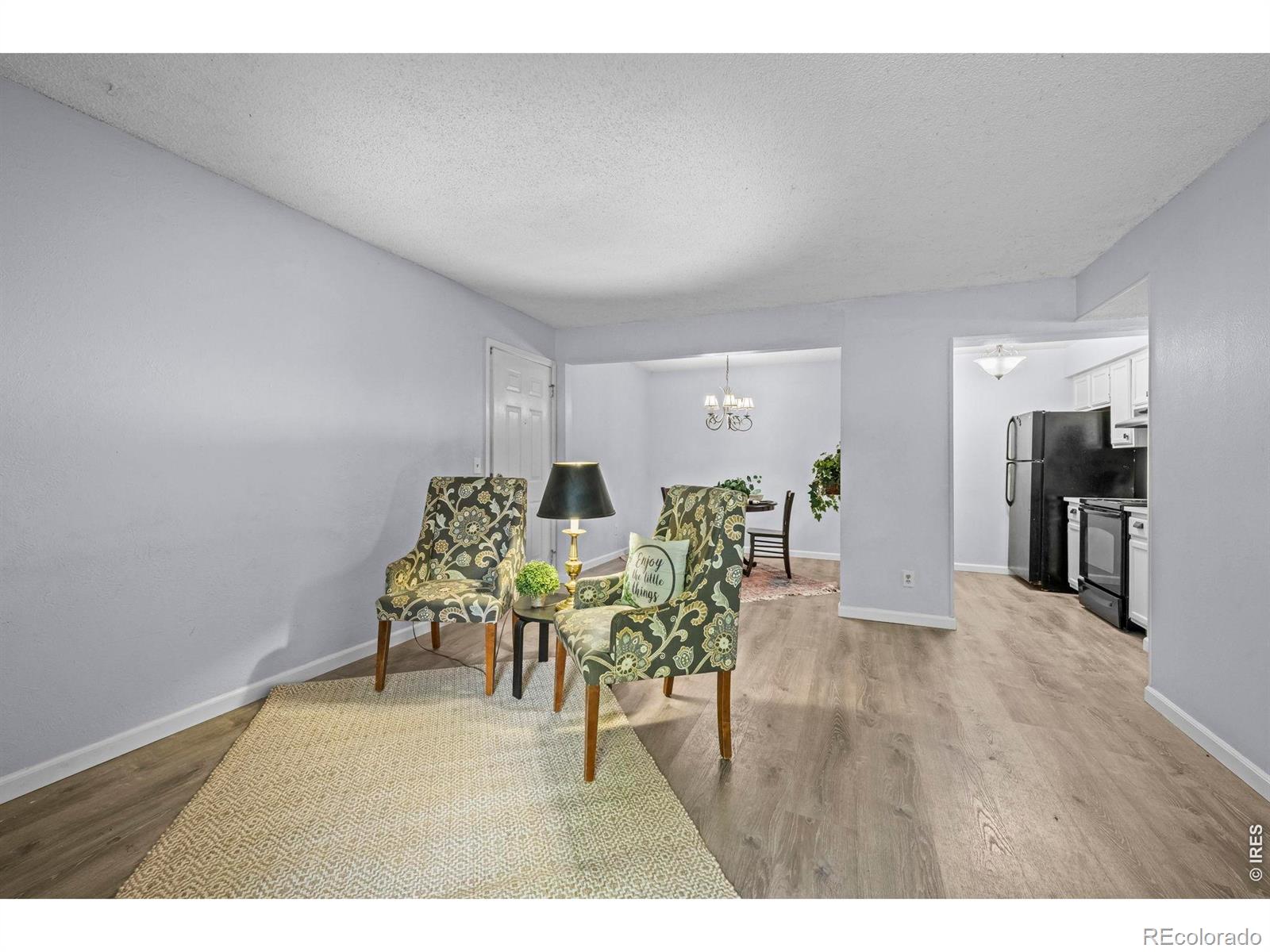 3121 S Tamarac Drive 106