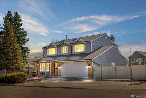 4620 Blackhawk Way Denver CO 80239