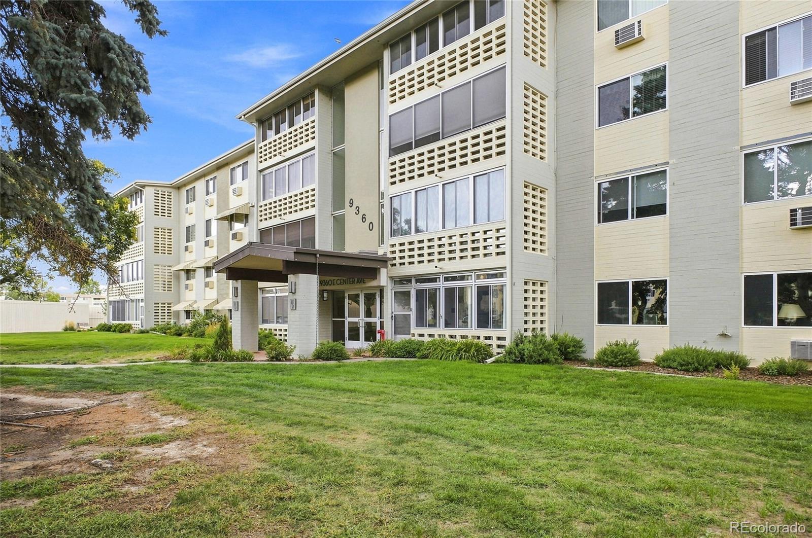 9360 E Center Avenue 3A