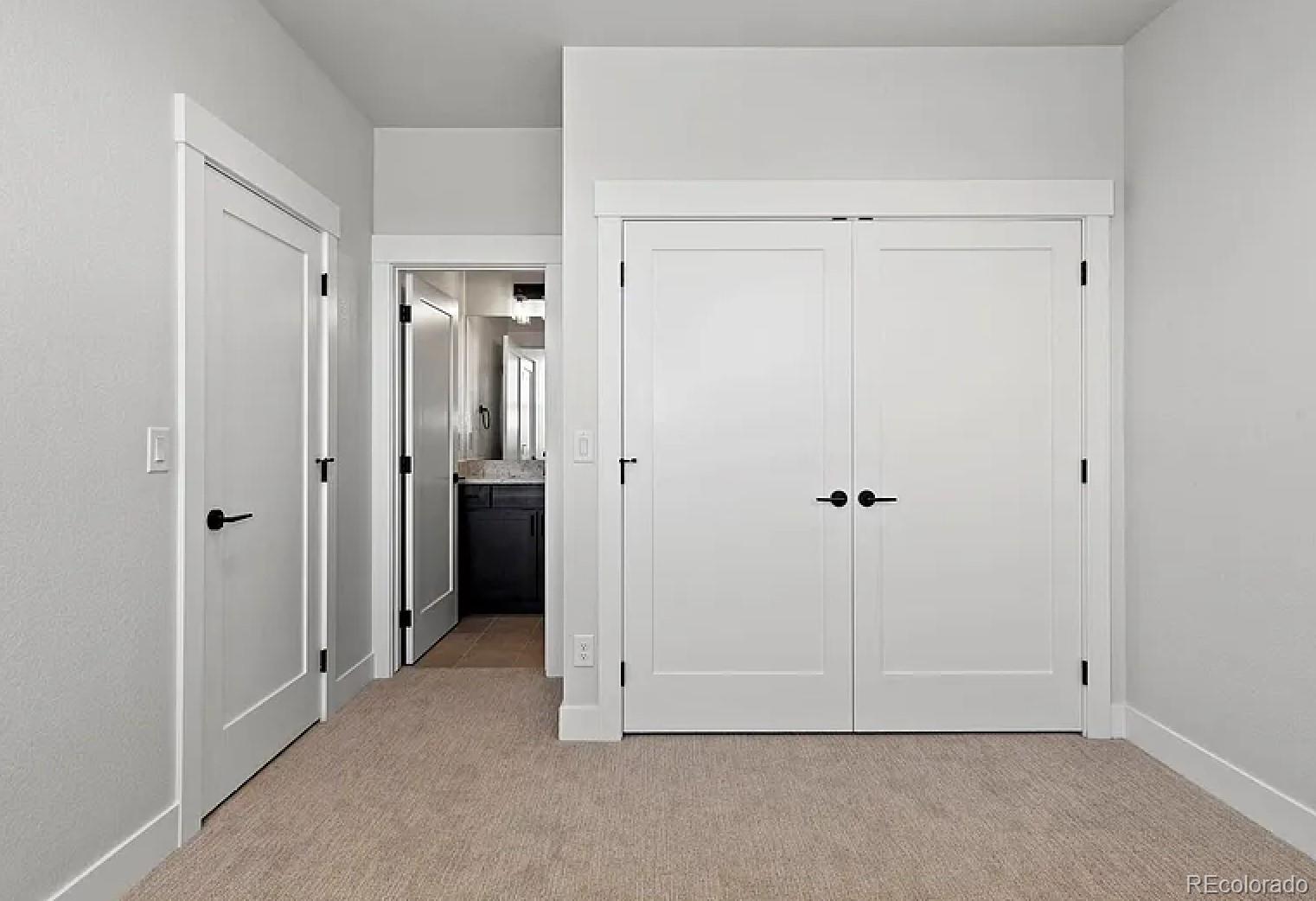 5423 S Prince Street E