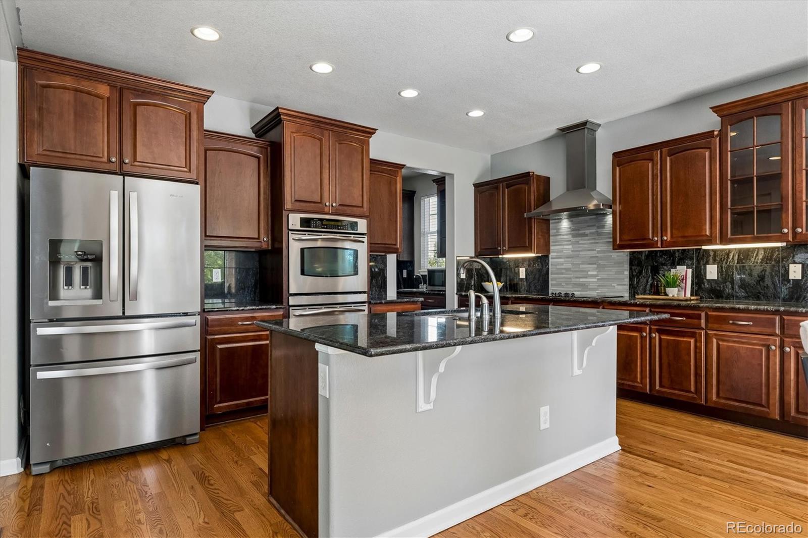 11915 E Lake Circle