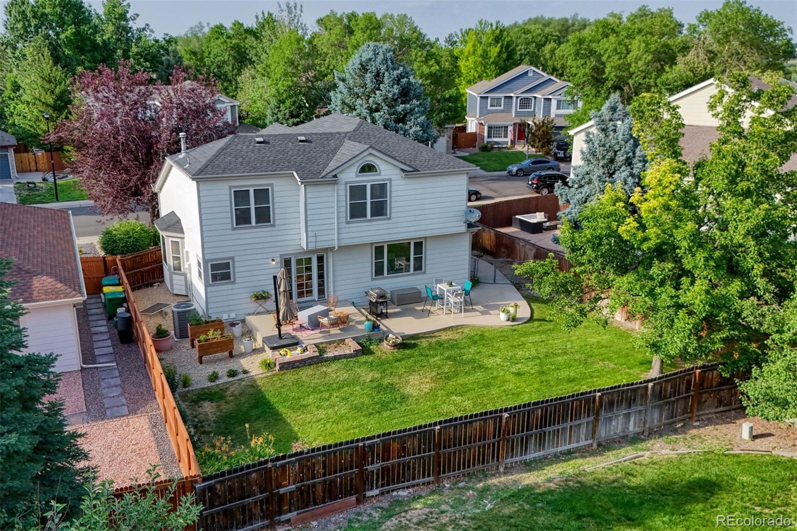 2522 W 108th Place