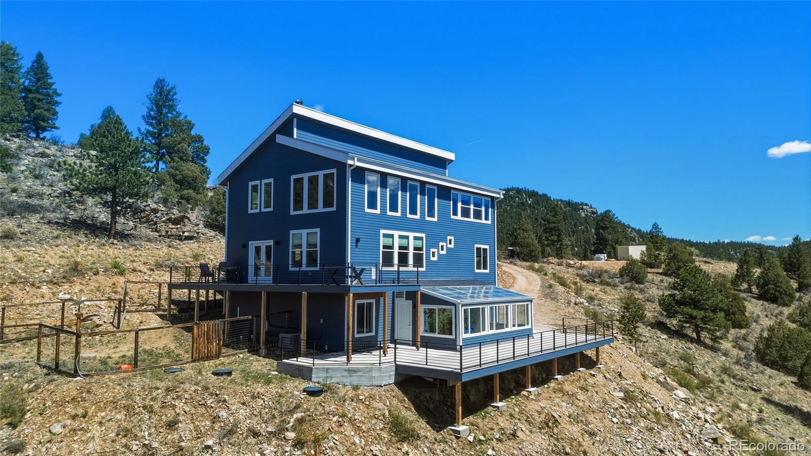 381 Saddle Lane