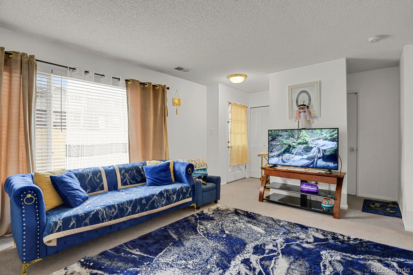 9025 E Mansfield Avenue