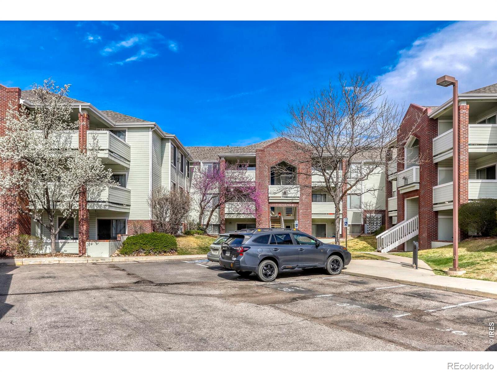 33 S Boulder Circle 303