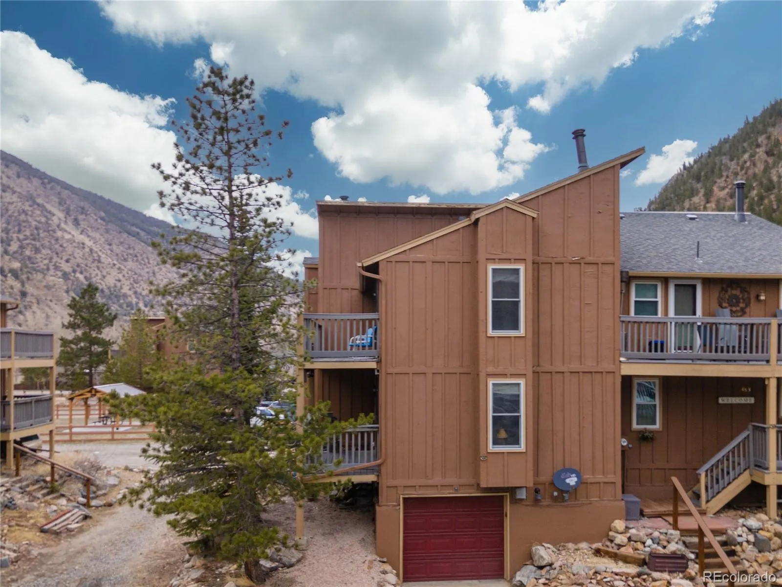 Georgetown, Colorado 80444, United States, 2 Bedrooms Bedrooms, ,1 BathroomBathrooms,Residential,Pending,101110