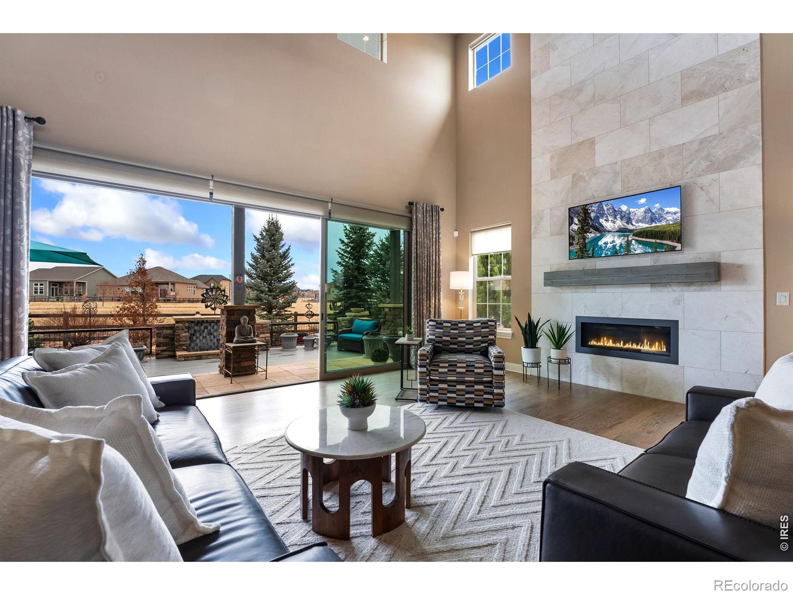 2326 Carbonate Circle