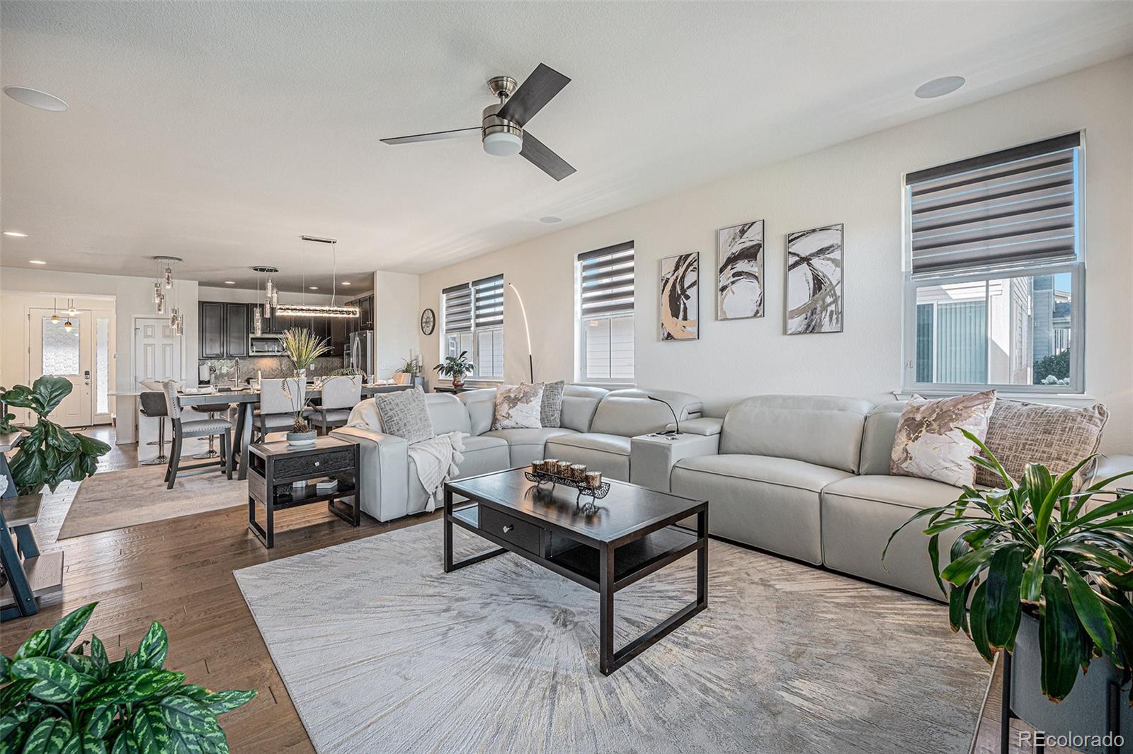 9294 Dunraven Loop
