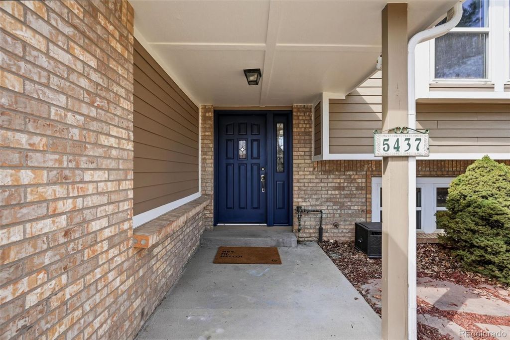 Photo of 5437 S Swadley Court, Littleton, CO 80127 (MLS # 9472261)