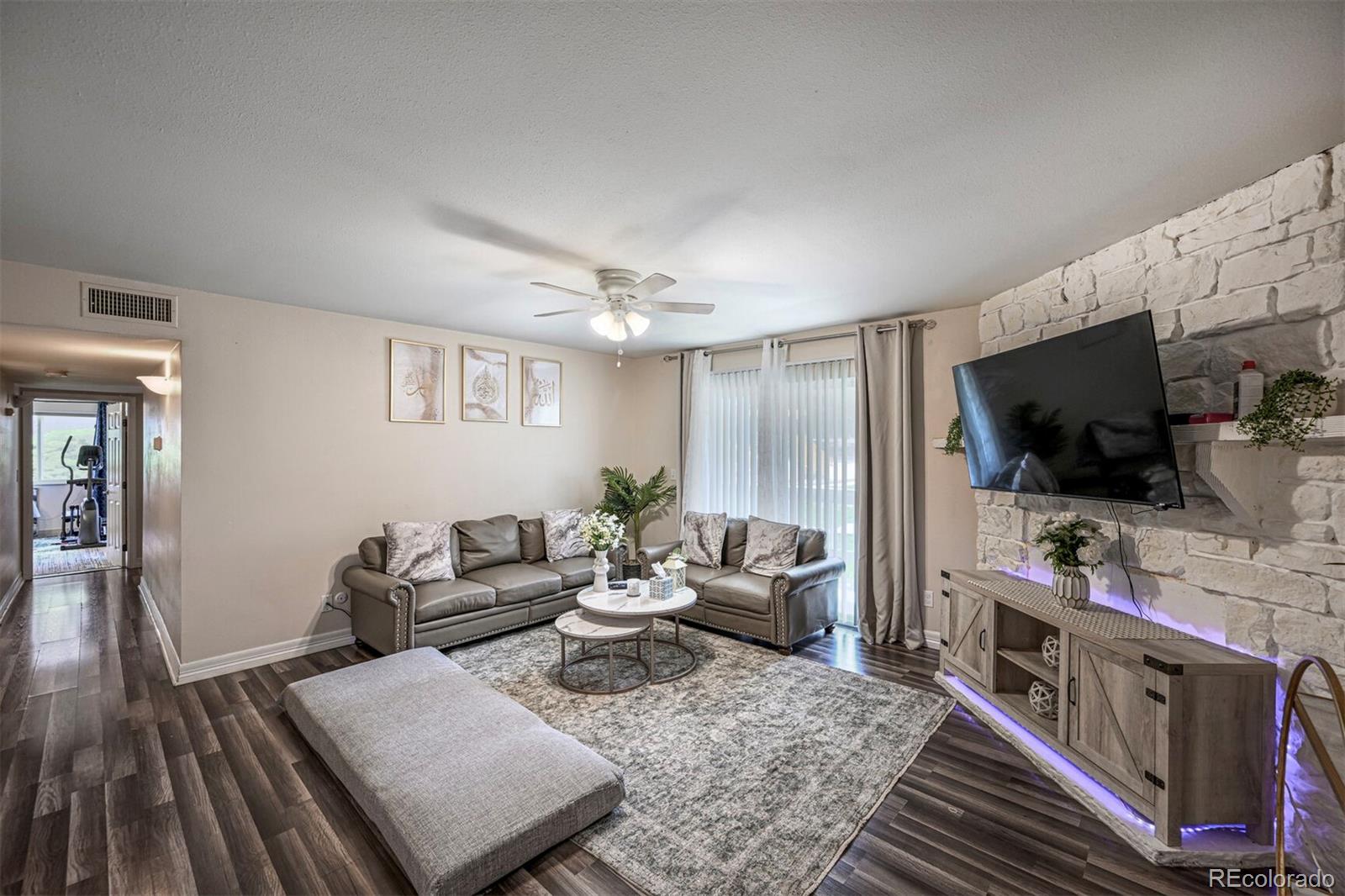 18064 E Ohio Avenue 104
