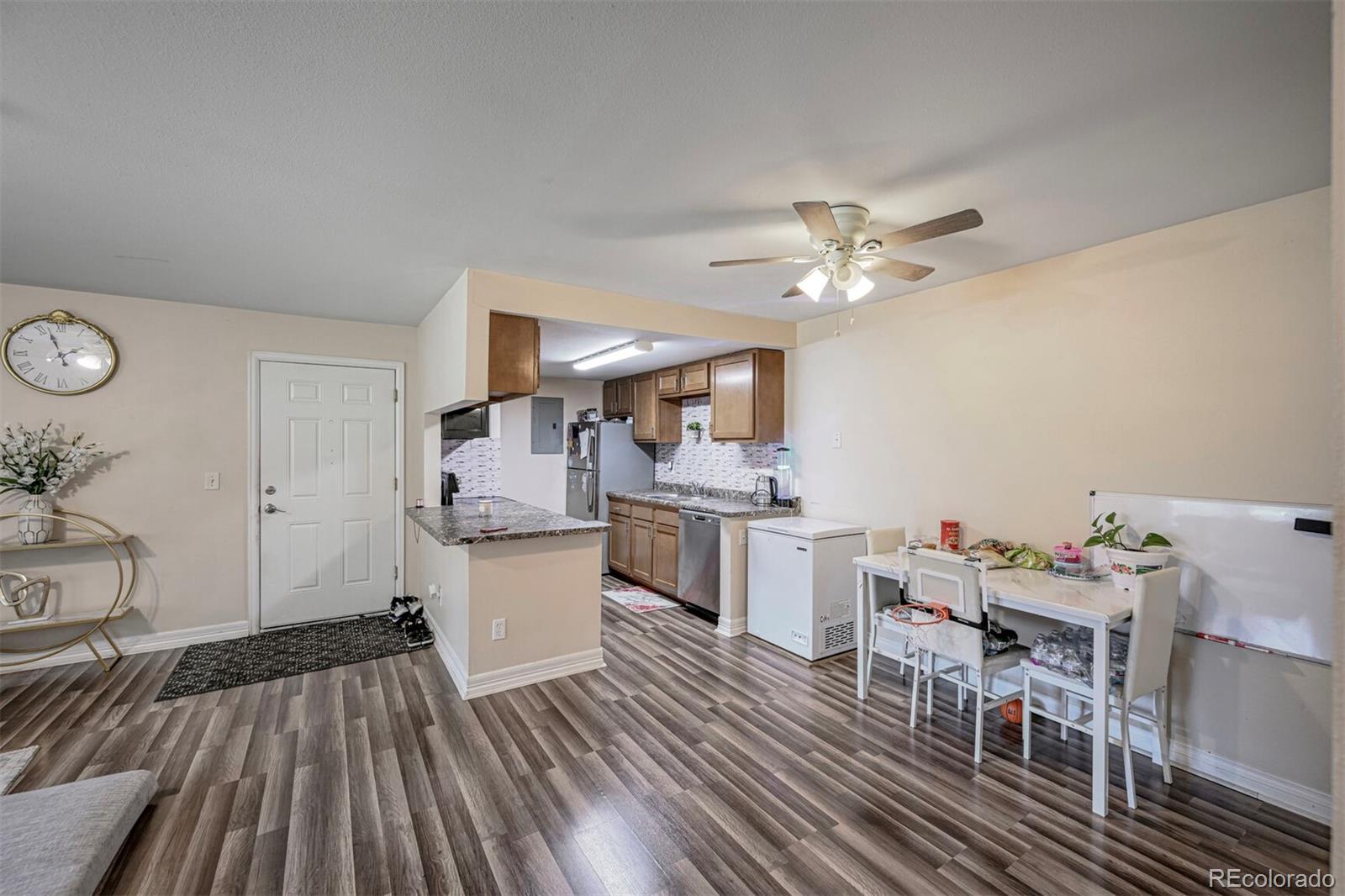 18064 E Ohio Avenue 104