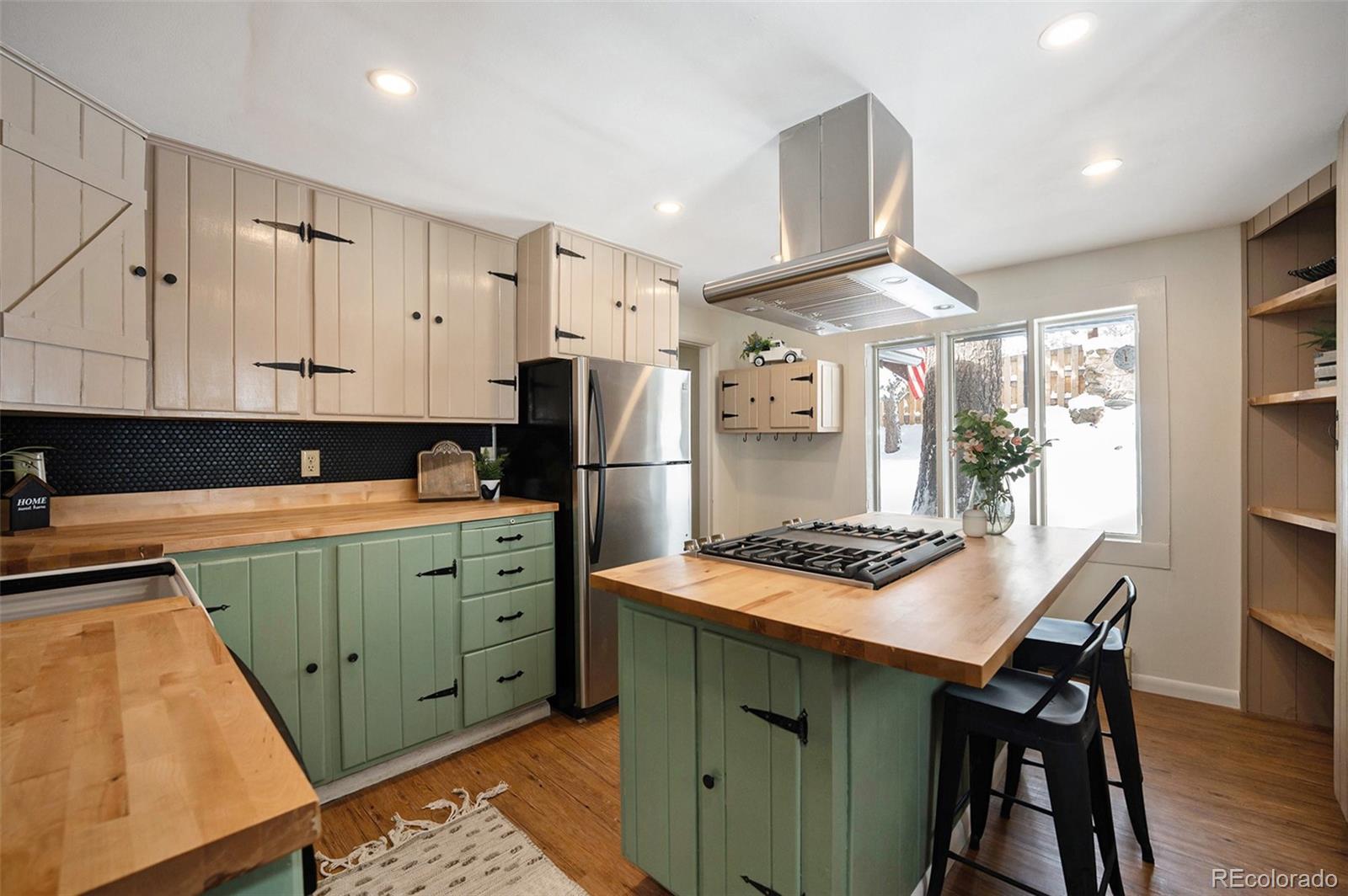 25728 Stanley Park Road