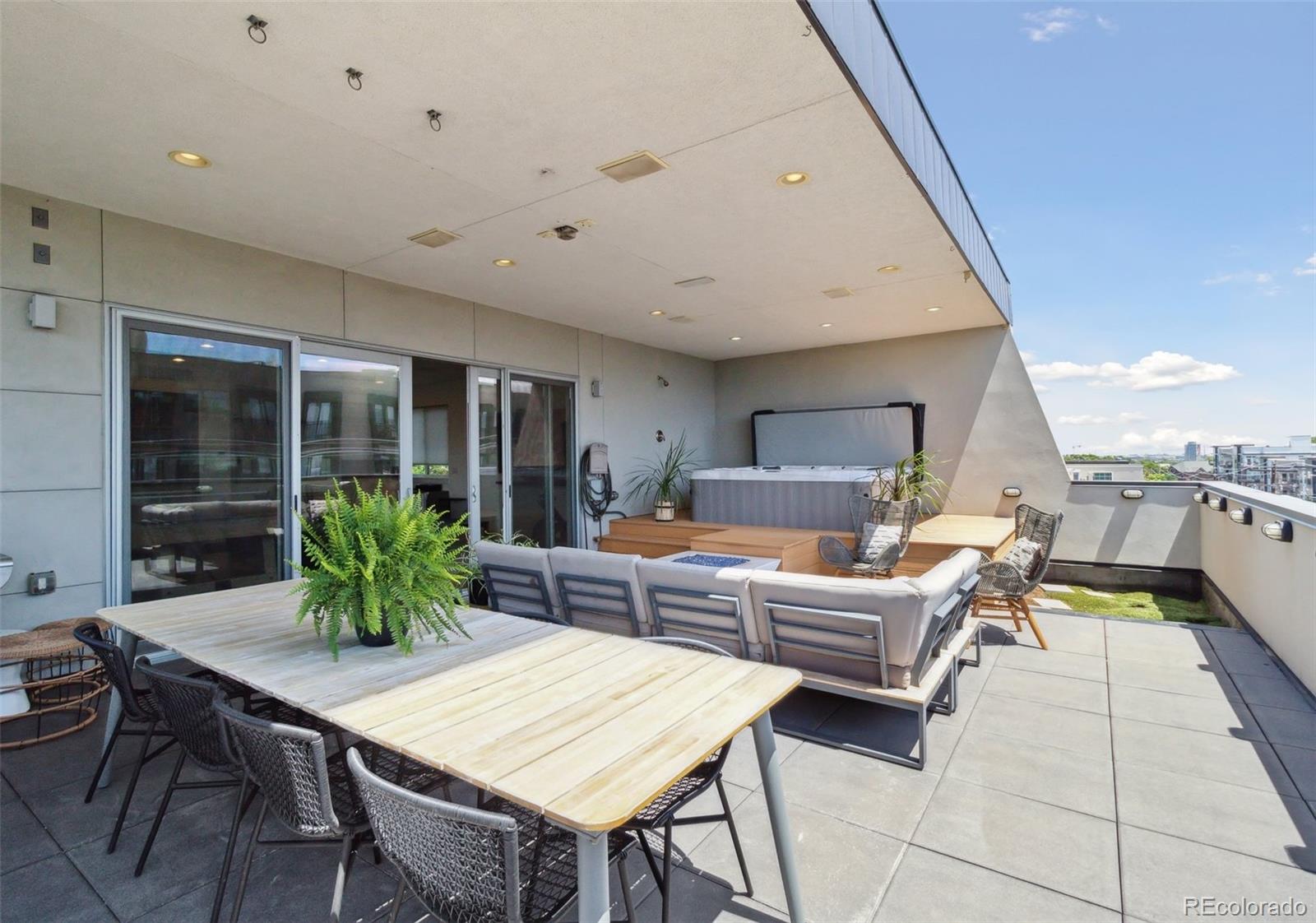 1711 Boulder Street