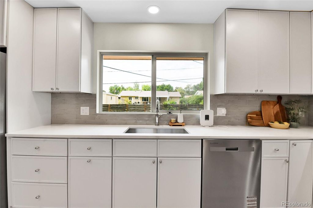 Photo of 35 S Cody Street, Lakewood, CO 80226 (MLS # 6259330)
