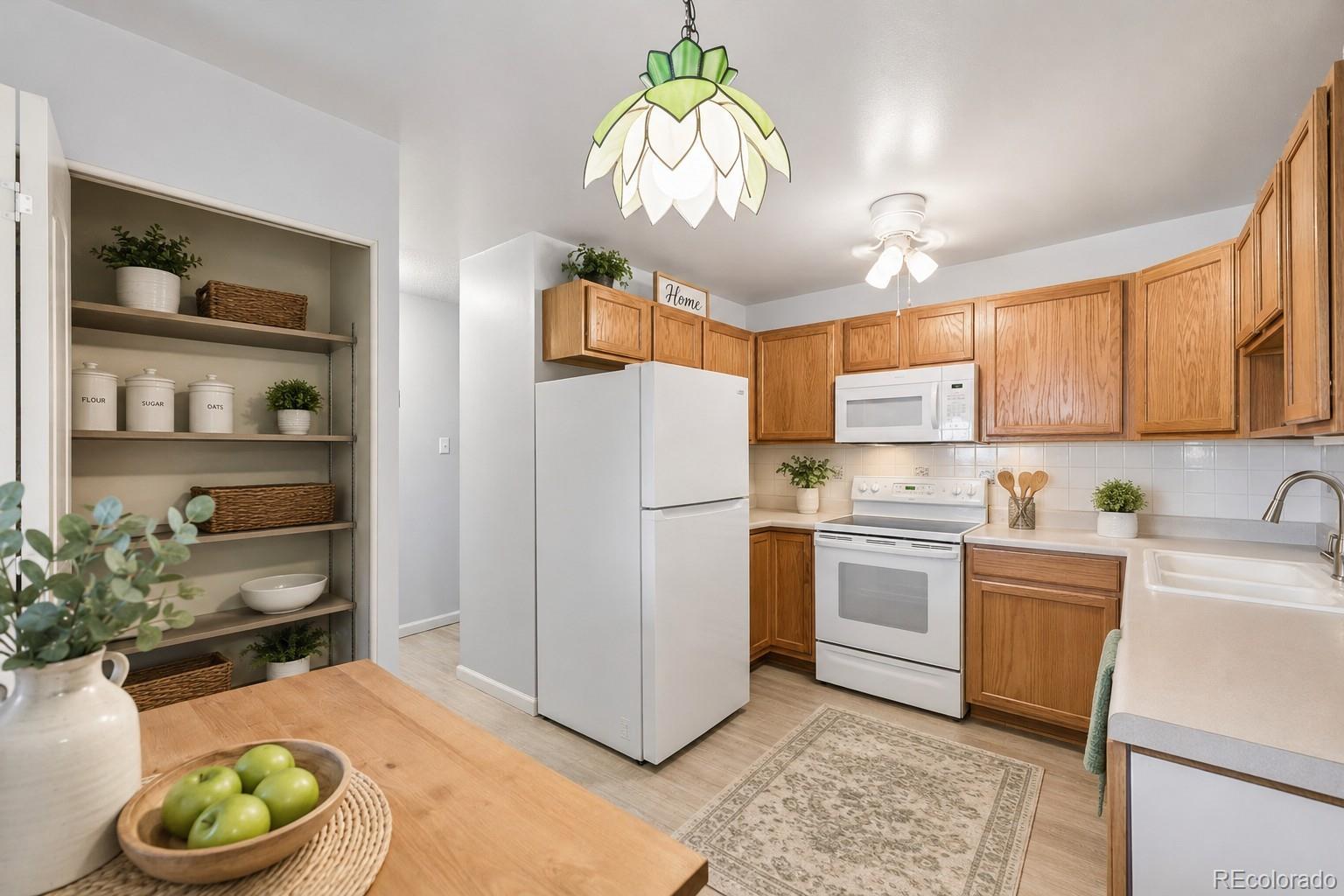 9335 E Center Avenue 2B