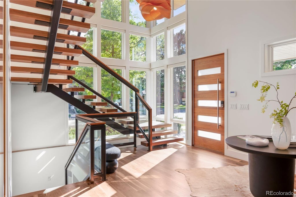 Photo of 490 S Gilpin Street, Denver, CO 80209 (MLS # 2285203)
