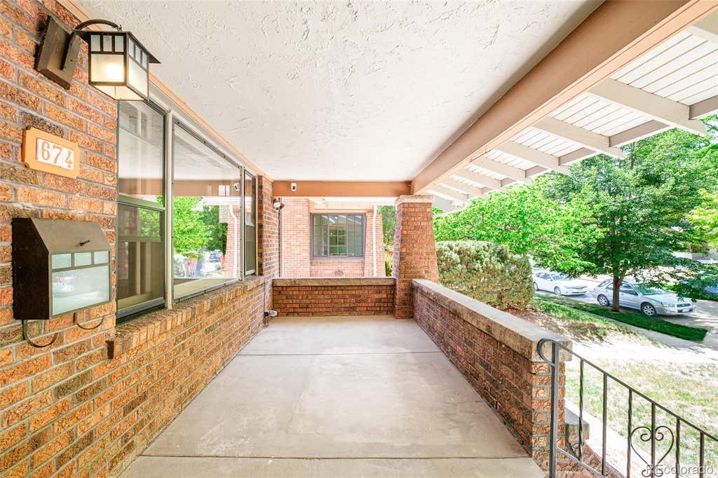 Photo of 674 Steele Street, Denver, CO 80206 (MLS # 9429569)