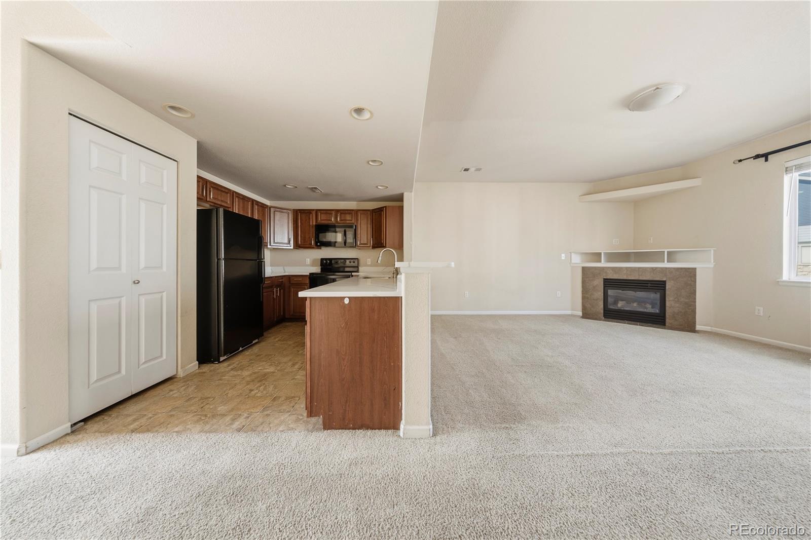 8751 Pearl Street R4