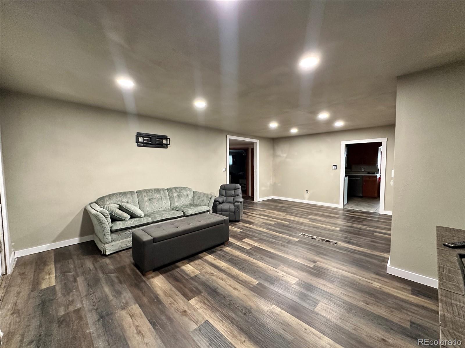 488 Pomeroy Street, Burlington, CO, 80807 2 488 Pomeroy Street